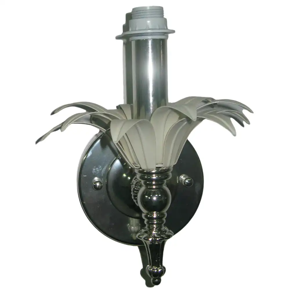 Silver Blossom Glamour 1-Light Wall Sconce with Polished Chrome Finish 2 Silver Blossom Glamour 1-Light Wall Sconce with Polished Chrome Finish 2